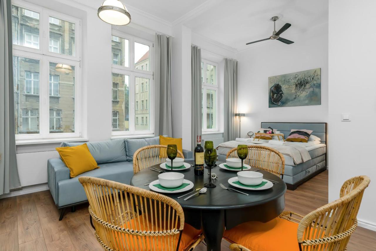 Deluxe Mtp Apartments Matejki By Noclegi Renters Poznań Eksteriør billede